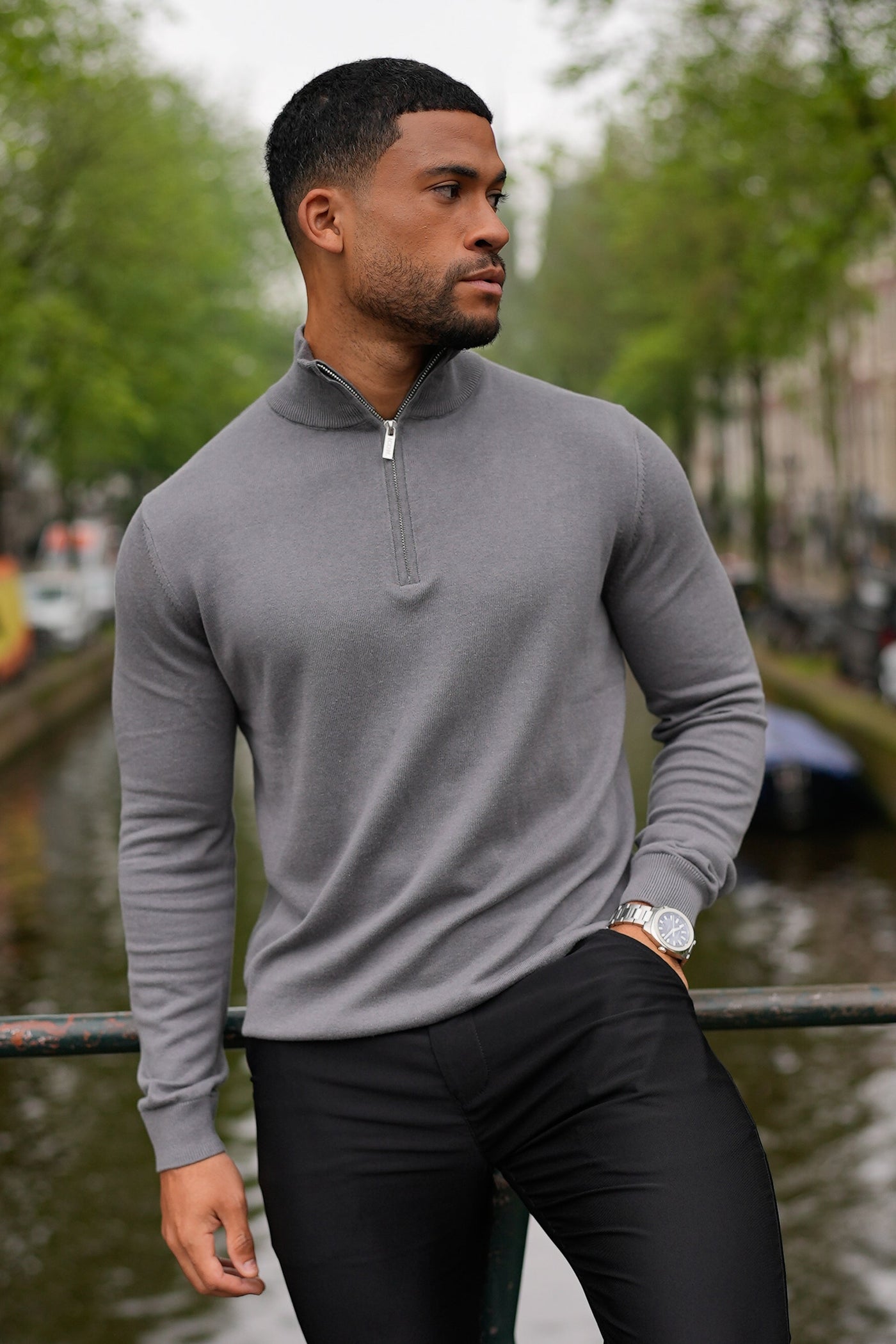 THE SANTONI™ HALF ZIP - DARK GREY